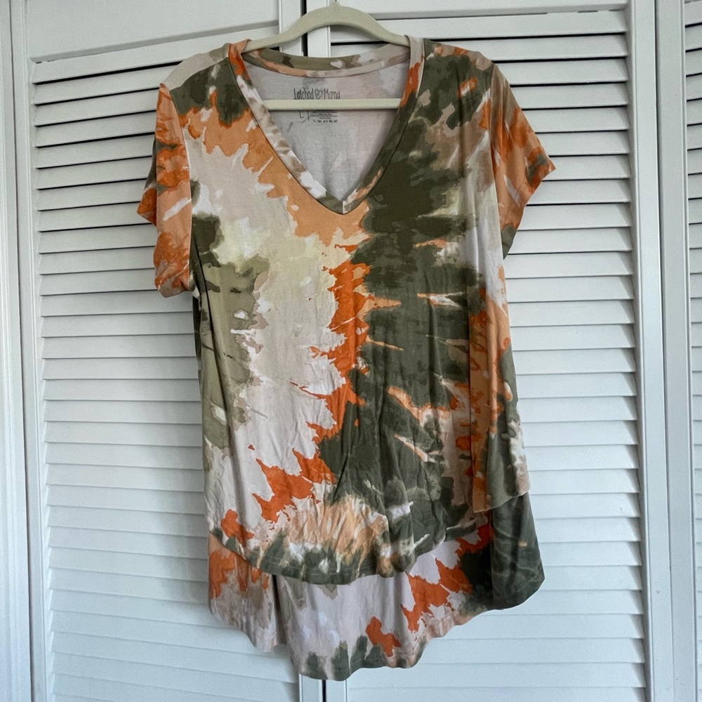 Nursing Latched Mama Tie-Dye V-Neck Top - Orange and Green